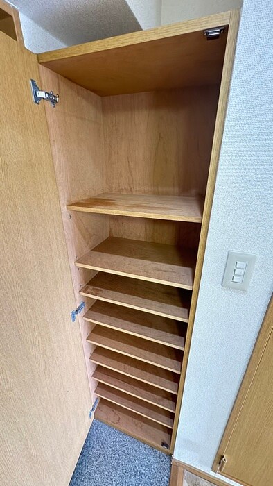 物件内観写真18　(靴箱)