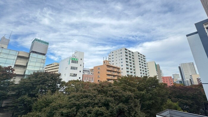 物件内観写真19　(室内からの展望)