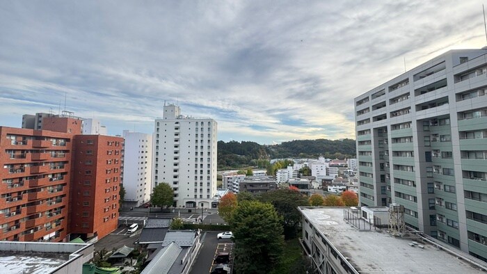 物件内観写真20　(室内からの展望)