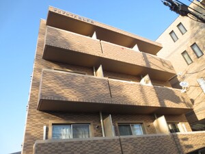 サンプレイス黒松駅前外観写真
