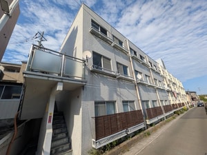 シャンブル中江外観写真