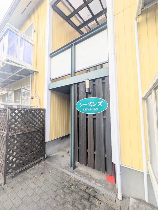 物件外観写真4　(外観写真)