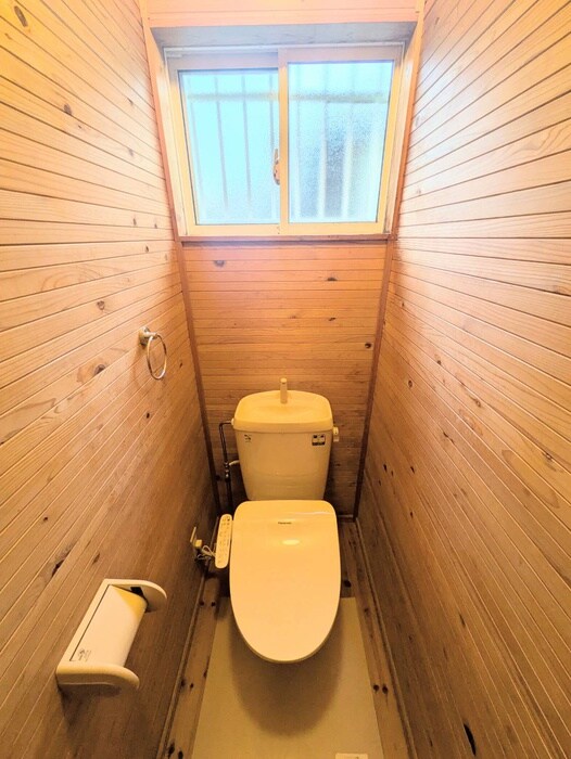 物件内観写真16　(トイレ)