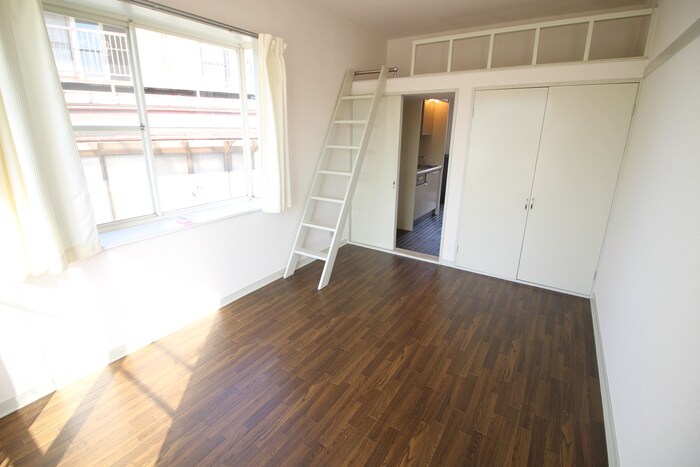 物件内観写真7　(居室)