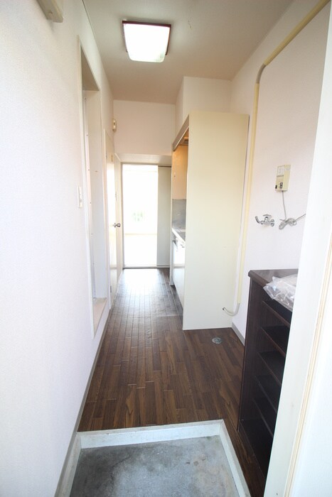 コーポ鷺ヶ森２１の玄関