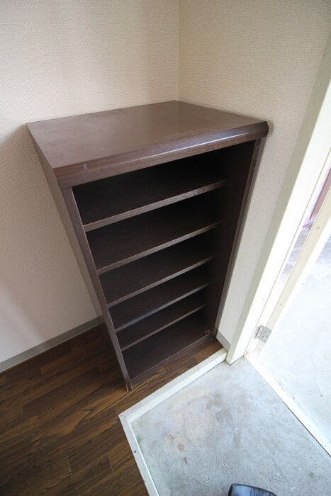 コーポ鷺ヶ森２１の靴箱