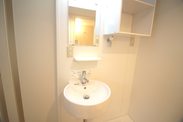 物件内観写真10　(洗面)