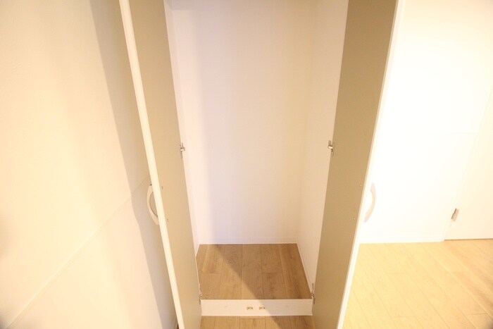 物件内観写真14　(収納)