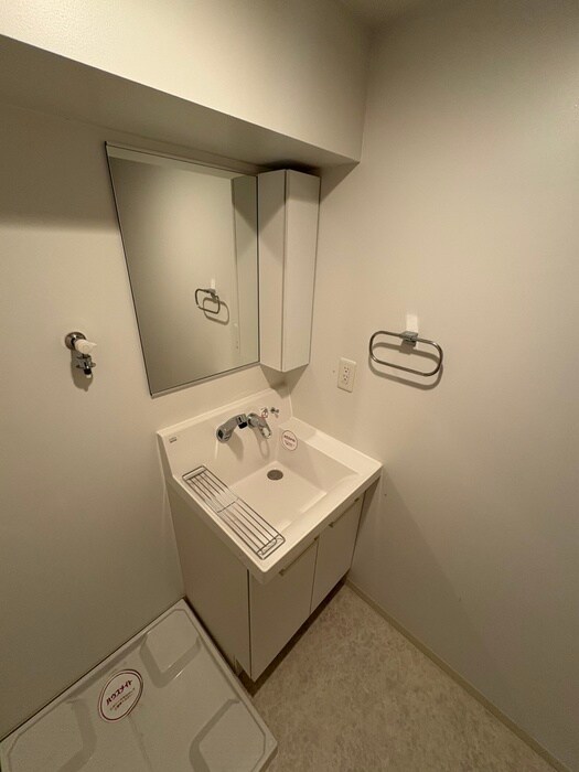 物件内観写真12　(洗面)