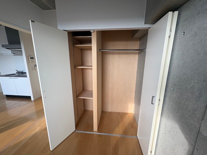 物件内観写真14　(収納)