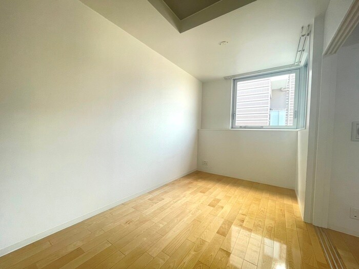 物件内観写真19　(居室)