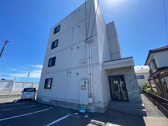 物件外観写真3　(外観写真)