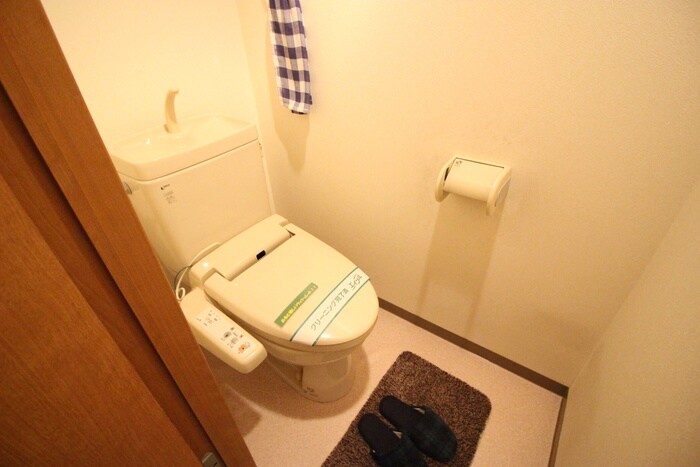 物件内観写真15　(トイレ)