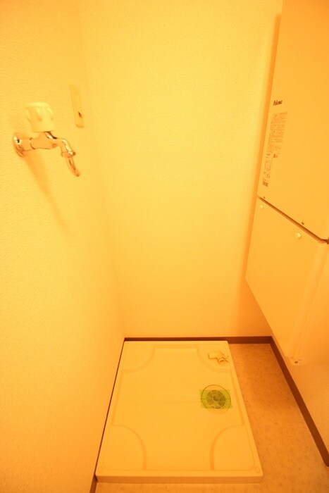 物件内観写真20　(洗濯機置場)