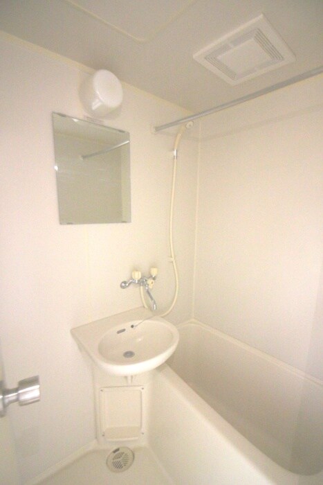 物件内観写真6　(バス／シャワールーム等)