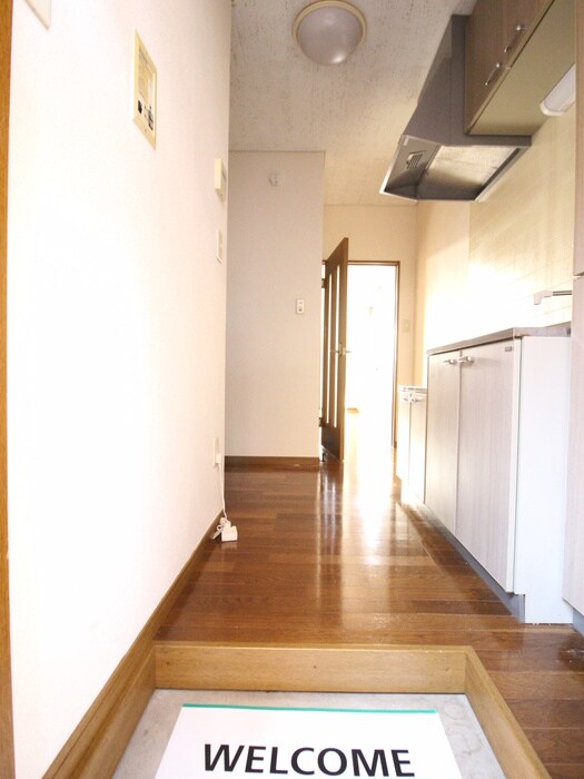 物件内観写真17　(玄関)