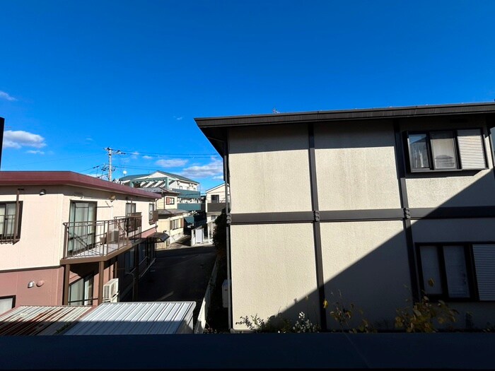 物件内観写真17　(室内からの展望)