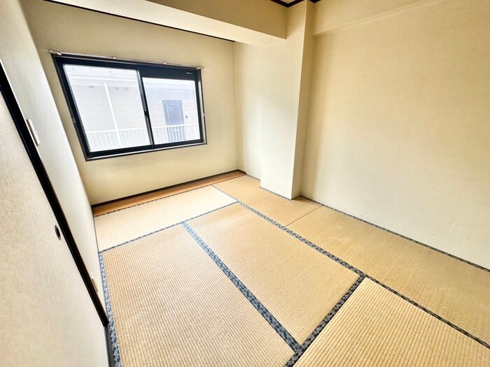 物件内観写真9　(居室)