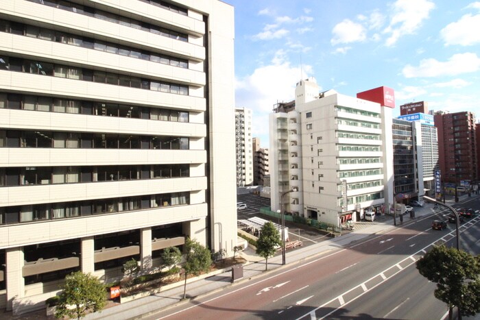 物件内観写真17　(室内からの展望)