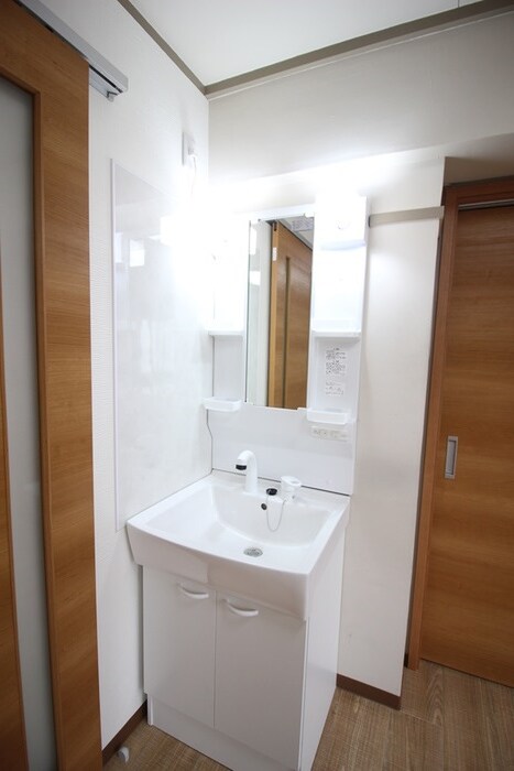 物件内観写真13　(洗面)