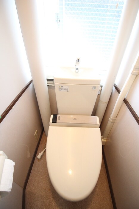 物件内観写真16　(トイレ)