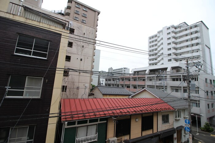 物件内観写真22　(室内からの展望)