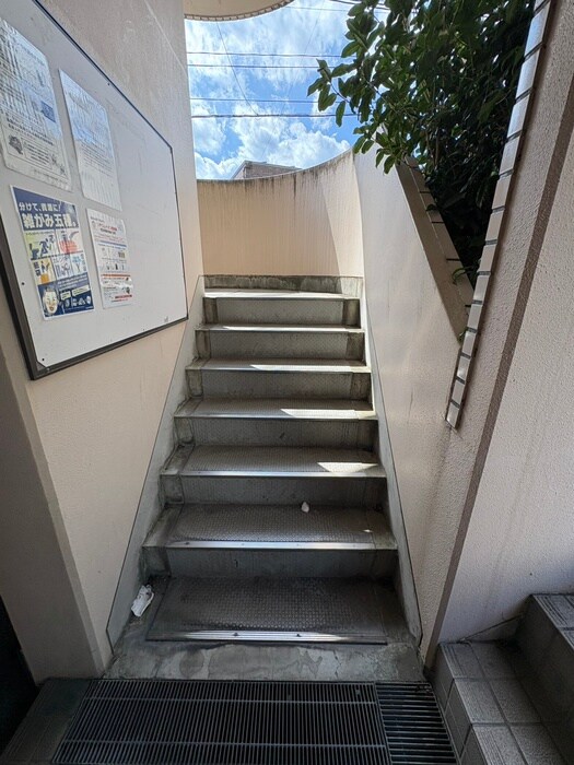 物件外観写真4　(建物設備)