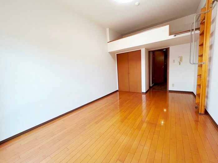 物件内観写真10　(居室)