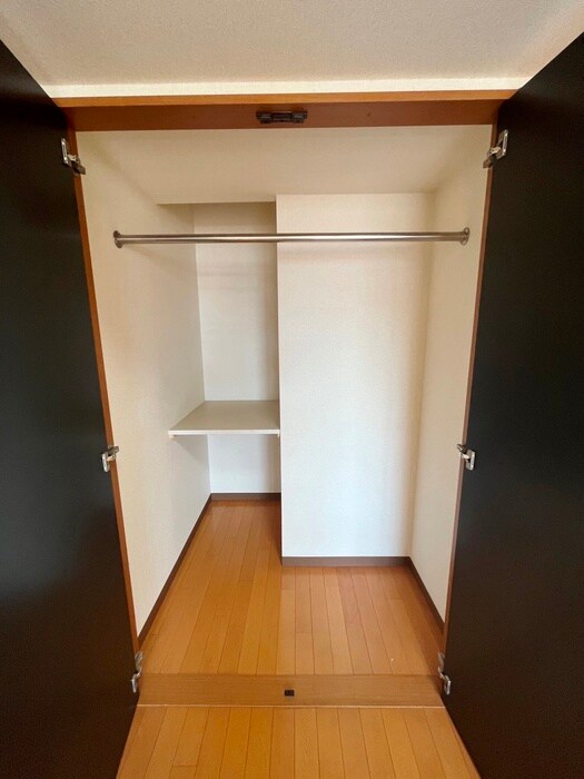 物件内観写真11　(収納)