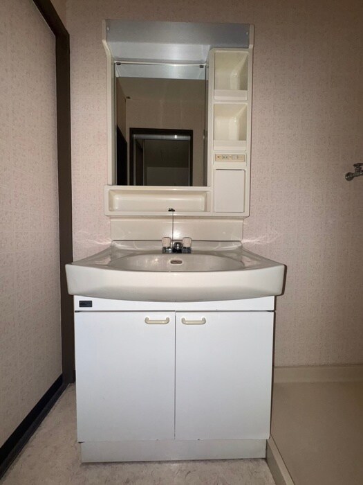 物件内観写真11　(洗面)