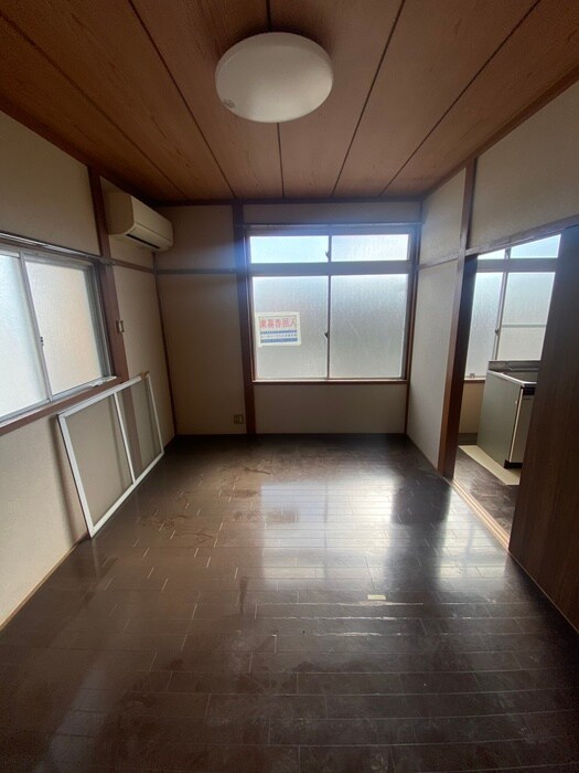 物件内観写真7　(居室)