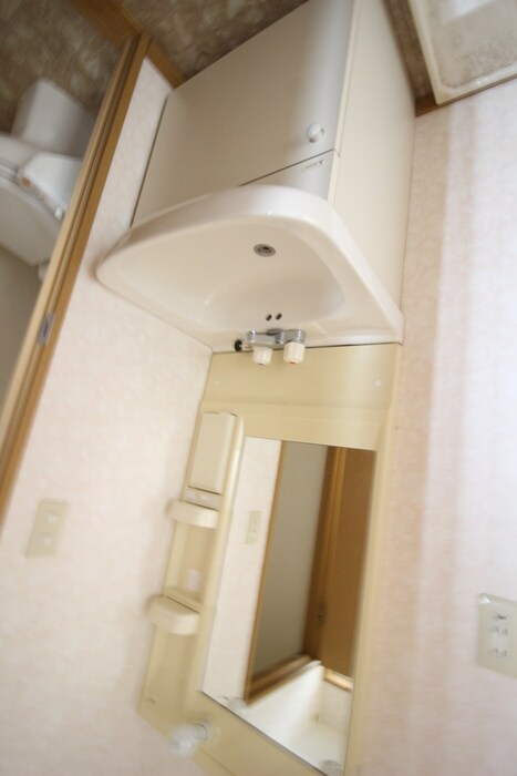 物件内観写真15　(洗面)