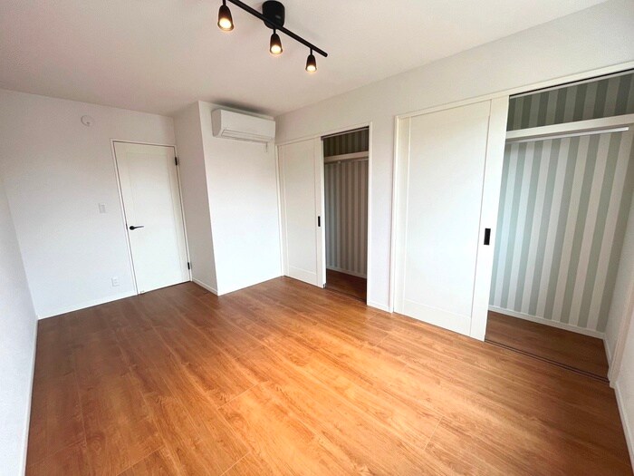 物件内観写真18　(居室)