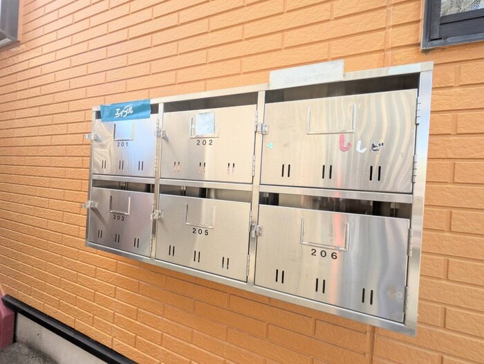 物件外観写真6　(建物設備)