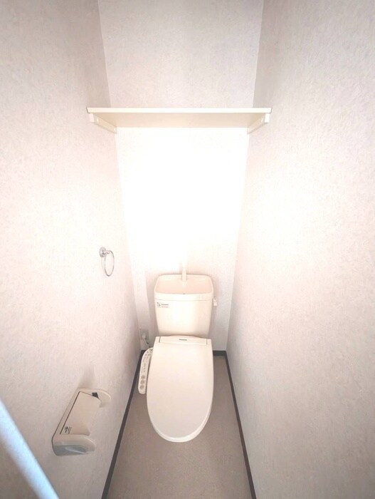 物件内観写真14　(トイレ)