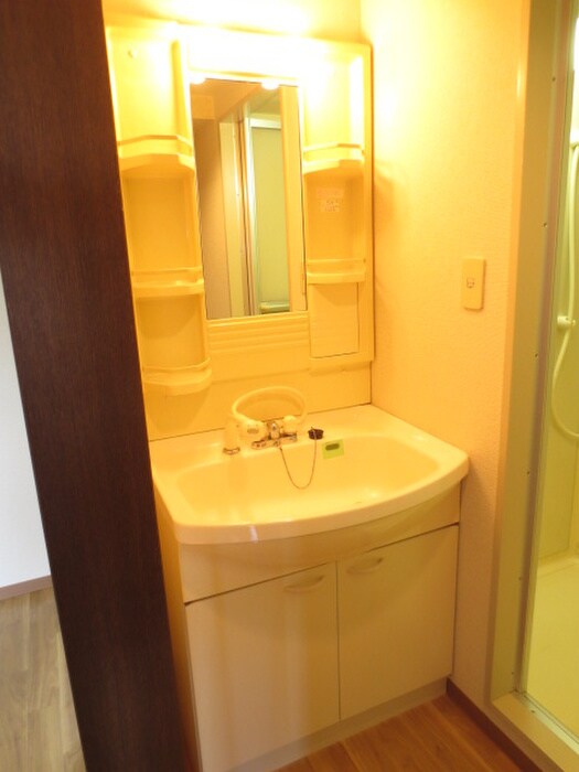 物件内観写真11　(洗面)