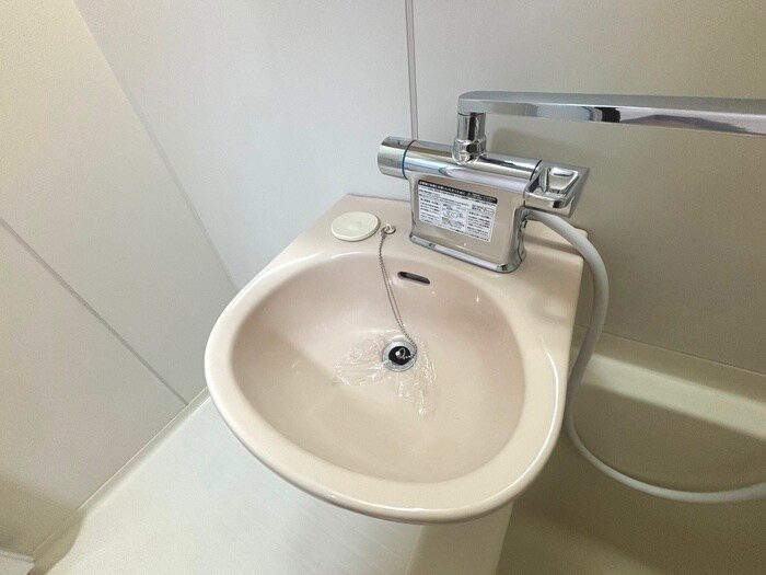 物件内観写真13　(洗面)