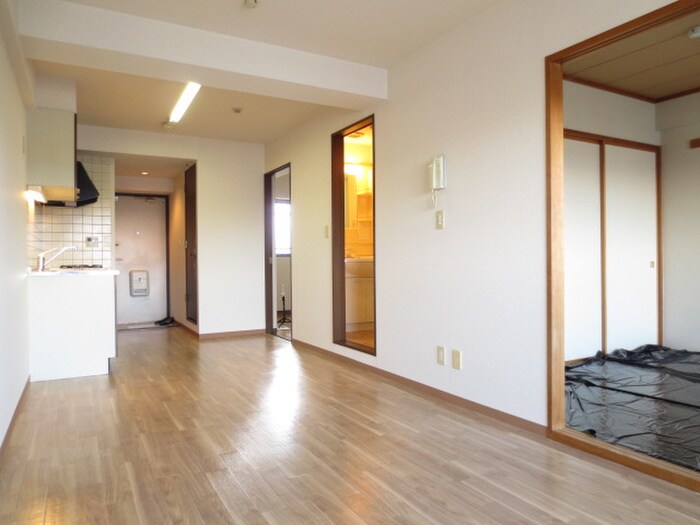 物件内観写真19　(廊下)