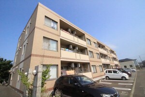 シェ・ブランシュⅡ外観写真