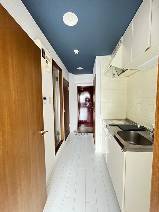 物件内観写真16　(廊下)