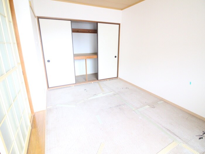 物件内観写真11　(居室)