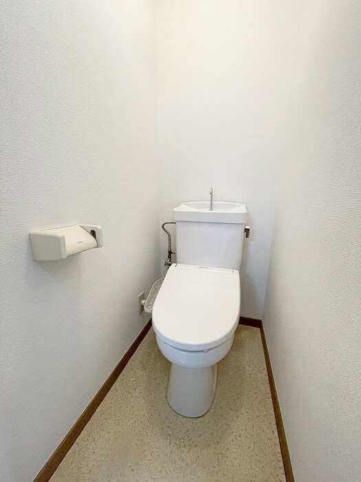 物件内観写真10　(トイレ)