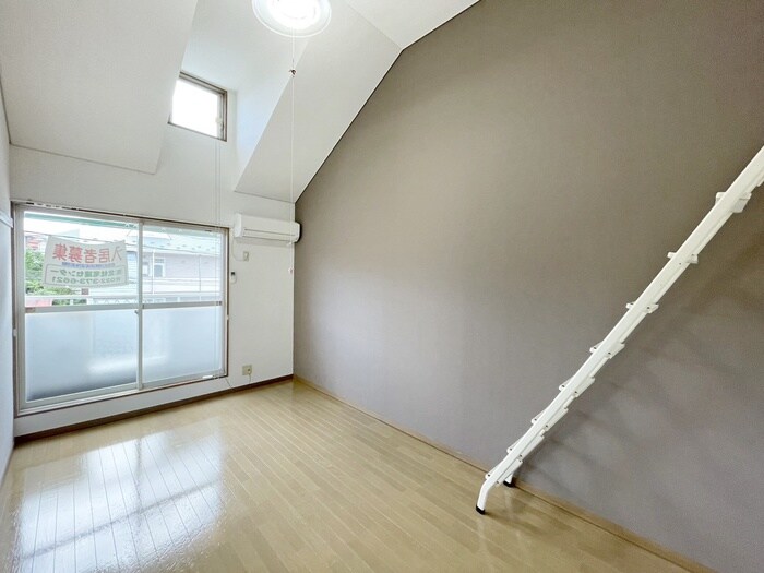 物件内観写真17　(居室)