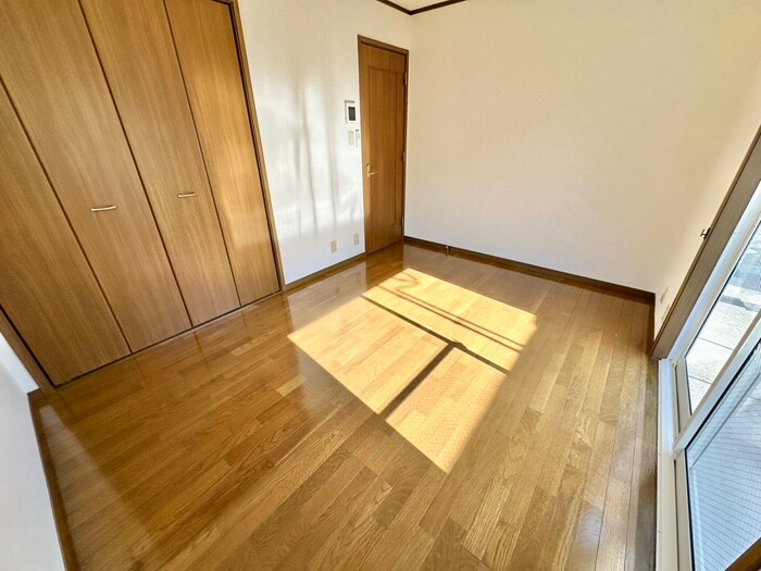 物件内観写真8　(居室)