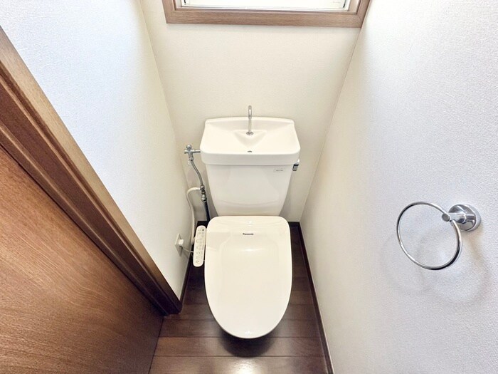 物件内観写真15　(トイレ)