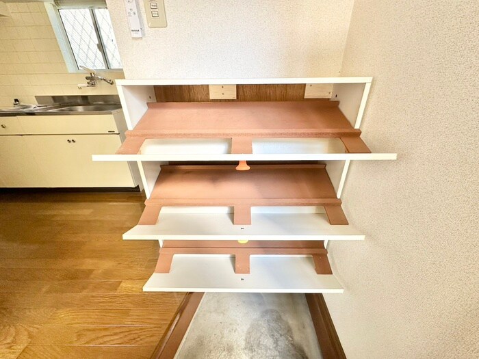 物件内観写真17　(靴箱)