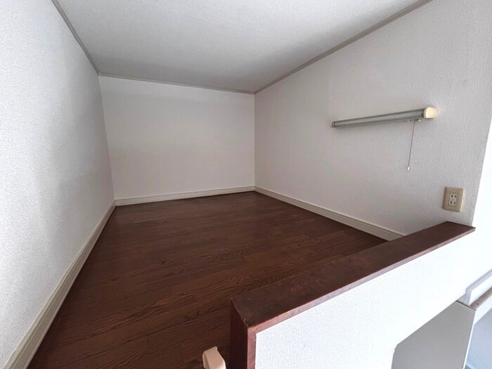 物件内観写真11　(ロフト)