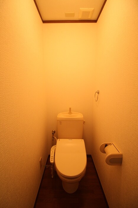 物件内観写真15　(トイレ)