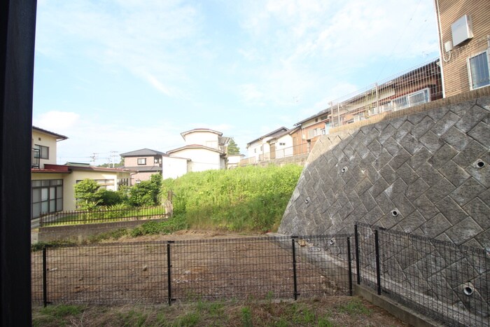 物件内観写真20　(室内からの展望)