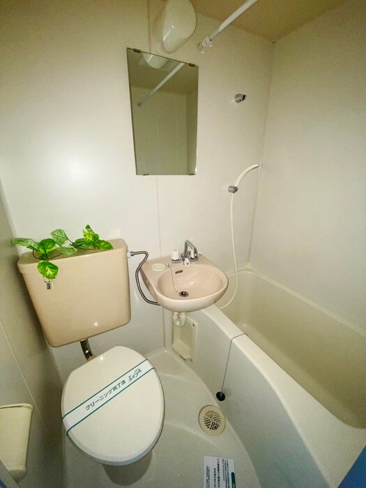 物件内観写真12　(バス／シャワールーム等)